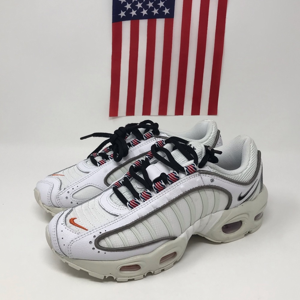 Nike Air Max Tailwind IV 4 SE Women's size 5